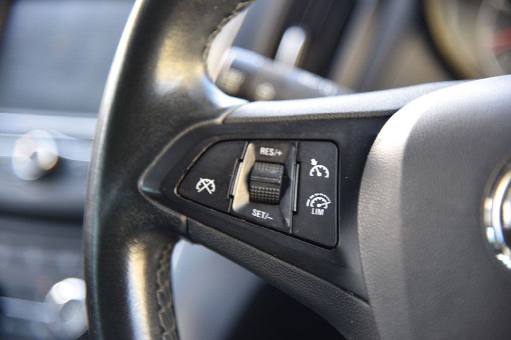 Used Vauxhall Zafira Tourer 2017 for sale - 76610231: Photo 32