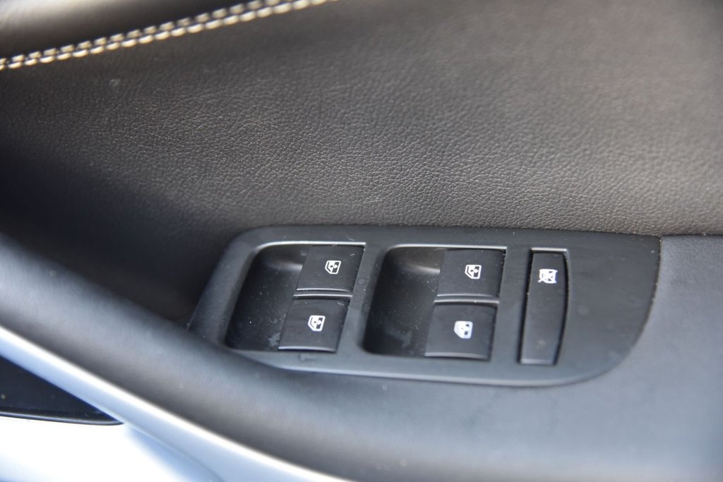 Used Vauxhall Zafira Tourer 2017 for sale - 76610231: Photo 44