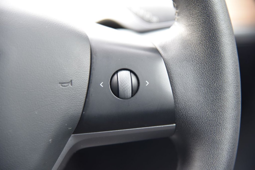 Used Tesla Model 3 2020 for sale - 77451941: Photo 32