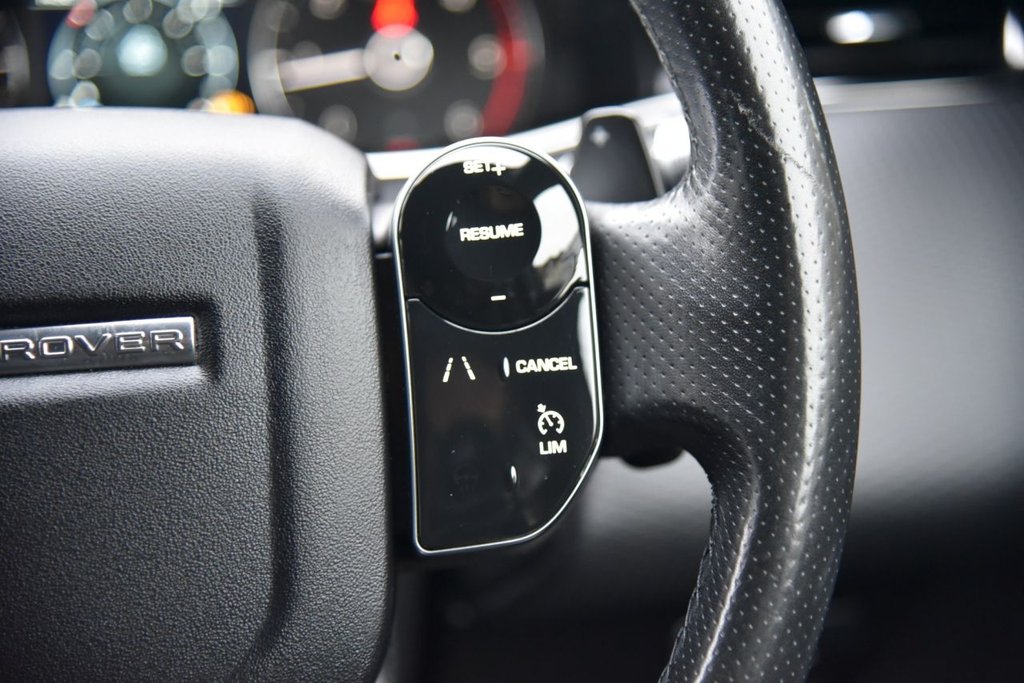 Used Land Rover Range Rover Evoque 2019 for sale - 76670638: Photo 32