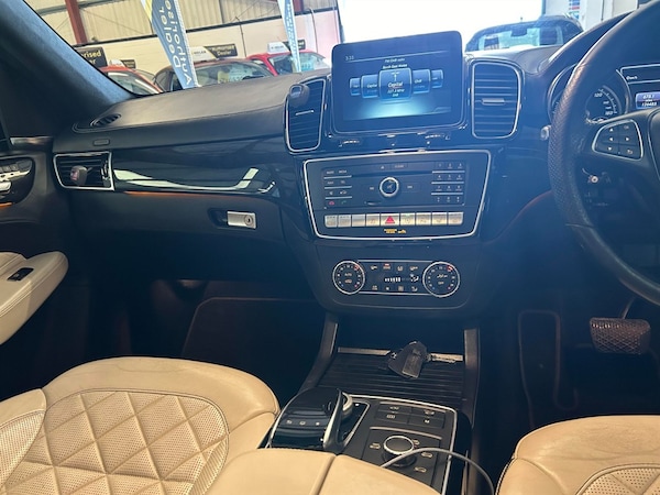 Used Mercedes-Benz GL-Class 2016 for sale - 70127582: Photo 10