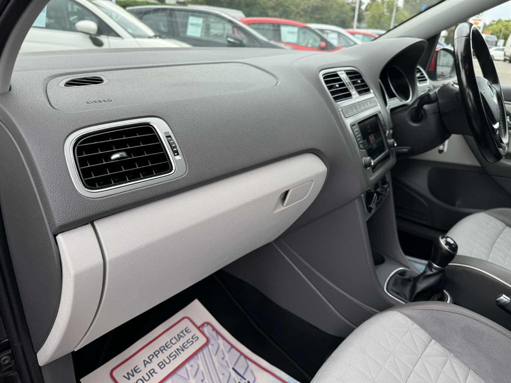 Used Volkswagen Polo 2017 for sale - 76104523: Photo 16