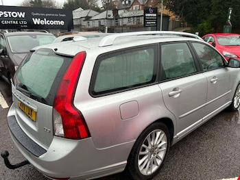 Used Volvo V50 2011 for sale - 78523874: Photo