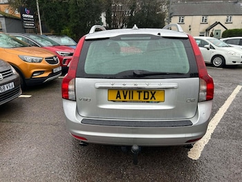 Used Volvo V50 2011 for sale - 78523874: Photo
