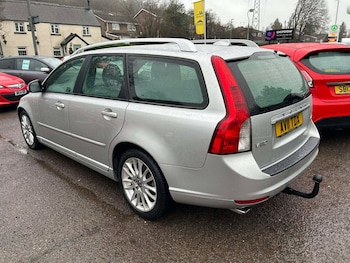 Used Volvo V50 2011 for sale - 78523874: Photo