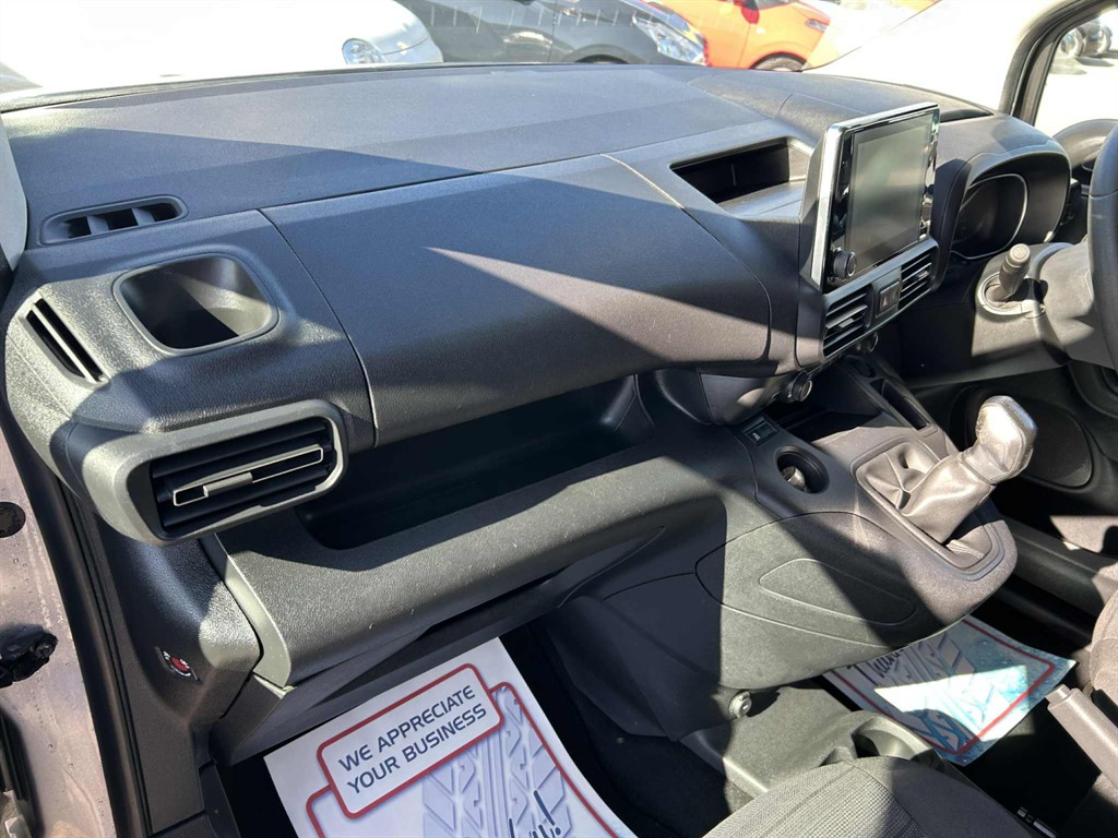 Used Vauxhall Combo Life 2019 for sale - 76015328: Photo 19