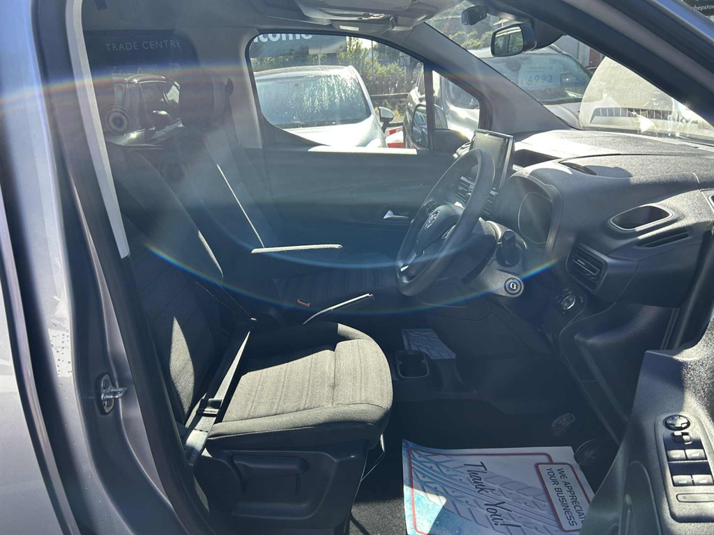Used Vauxhall Combo Life 2019 for sale - 76015328: Photo 8