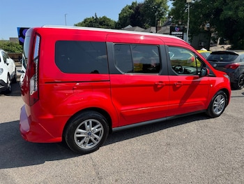 Used Ford Grand Tourneo Connect 2022 for sale - 75571825: Photo