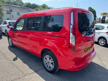 Used Ford Grand Tourneo Connect 2022 for sale - 75571825: Photo