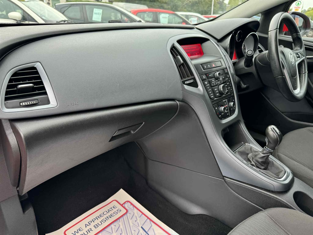 Used Vauxhall Astra GTC 2014 for sale - 76117188: Photo 15