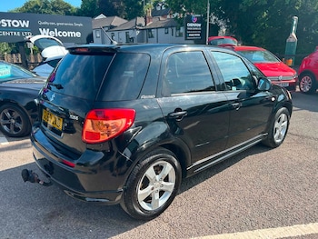 Used Suzuki SX4 2010 for sale - 79617072: Photo