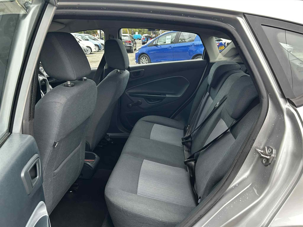 Used Ford Fiesta 2011 for sale - 76322119: Photo 15
