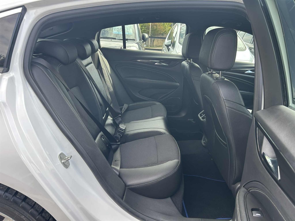 Used Vauxhall Insignia 2018 for sale - 76117213: Photo 12