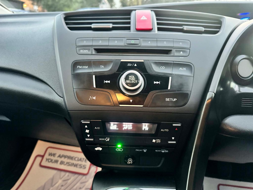 Used Honda Civic 2013 for sale - 76628527: Photo 11