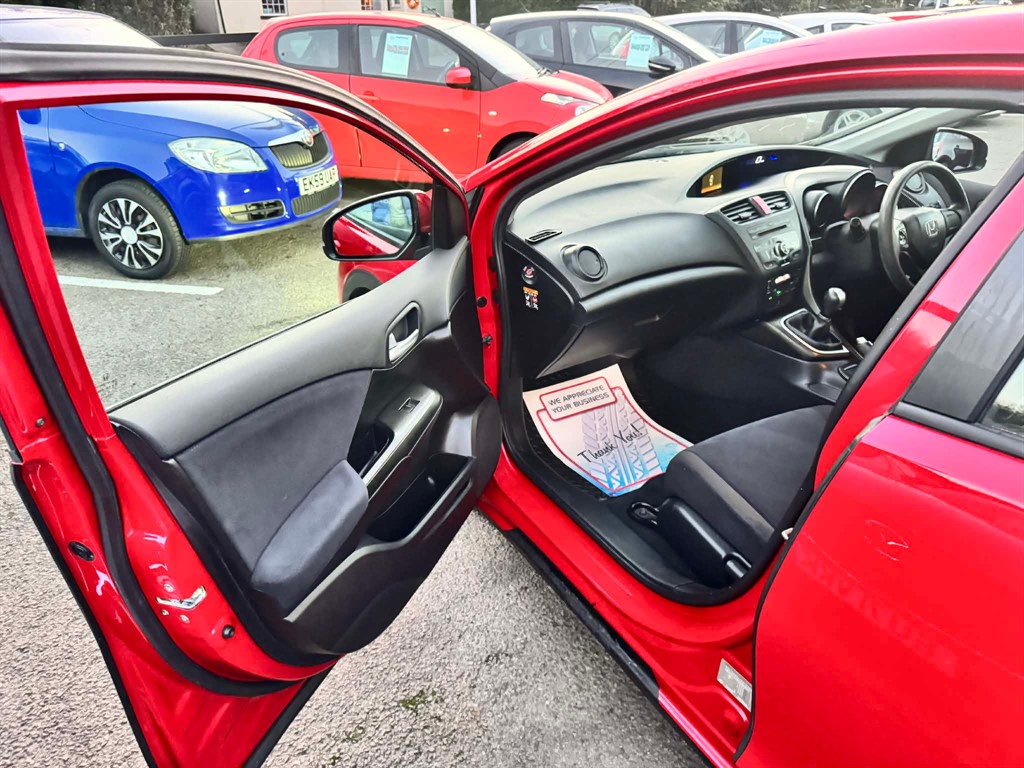 Used Honda Civic 2013 for sale - 76628527: Photo 17