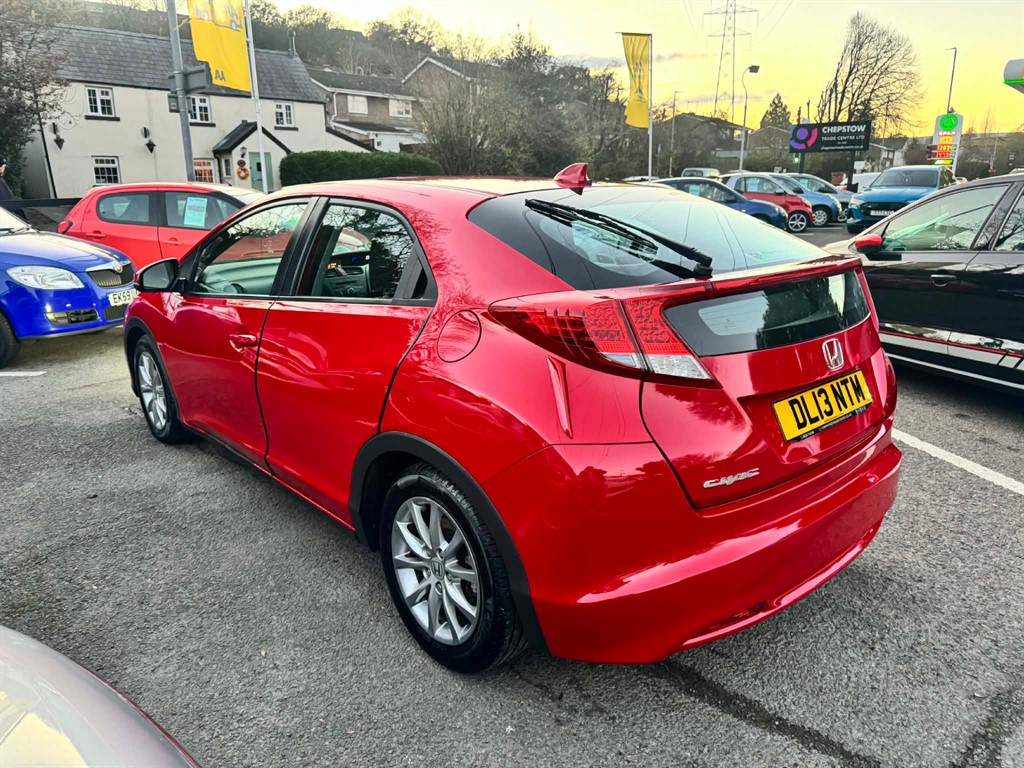 Used Honda Civic 2013 for sale - 76628527: Photo 4