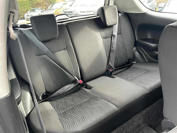 Used Suzuki Swift 2012 for sale - 76204057: Photo 11