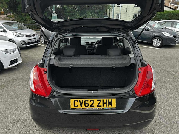 Used Suzuki Swift 2012 for sale - 76204057: Photo 12