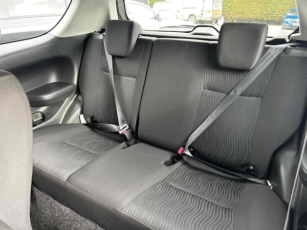 Used Suzuki Swift 2012 for sale - 76204057: Photo 13