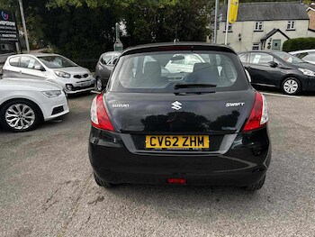 Used Suzuki Swift 2012 for sale - 76204057: Photo 3