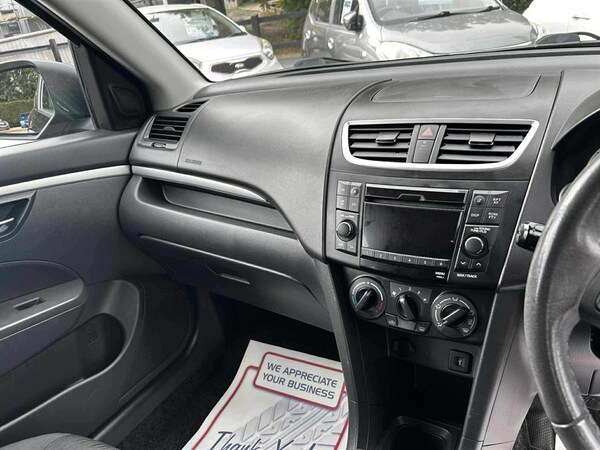 Used Suzuki Swift 2012 for sale - 76204057: Photo 9