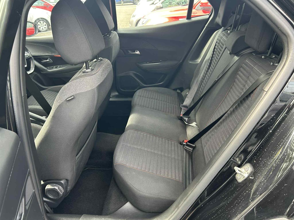 Used Peugeot 2008 2021 for sale - 76652853: Photo 15