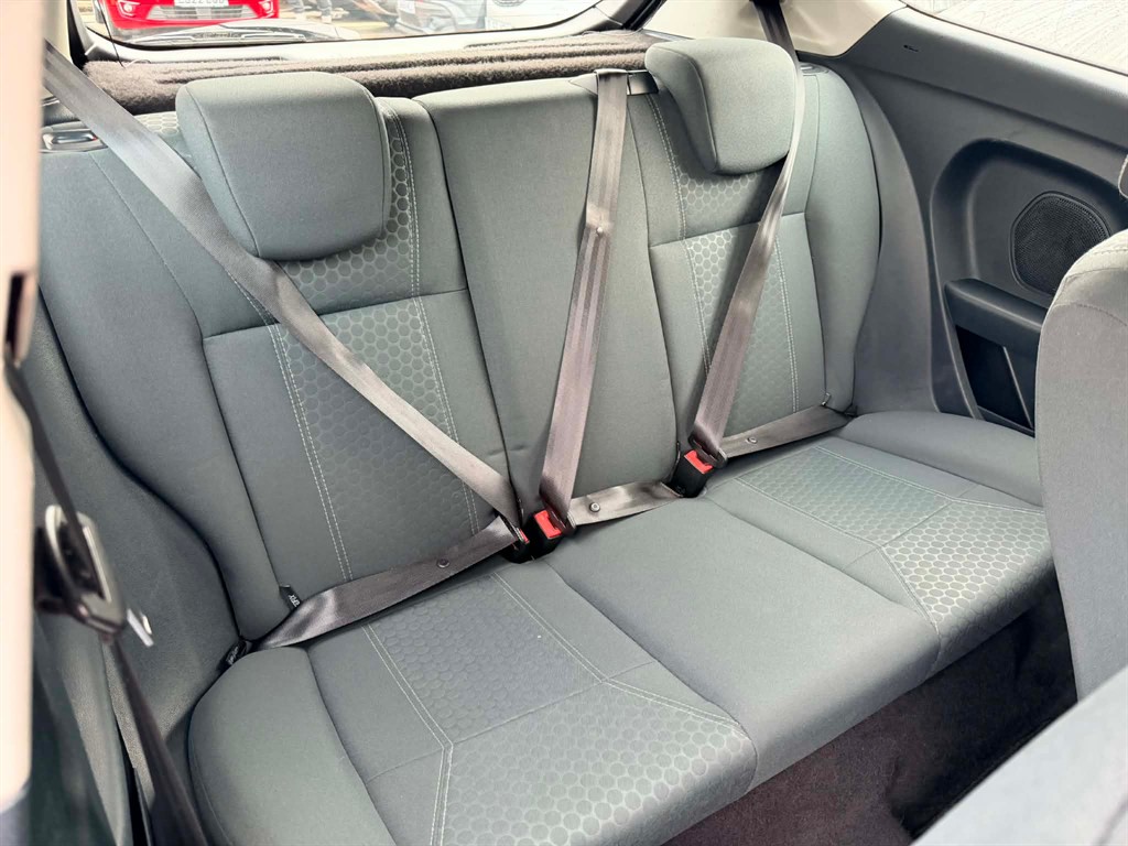 Used Ford Fiesta 2011 for sale - 77420698: Photo 12