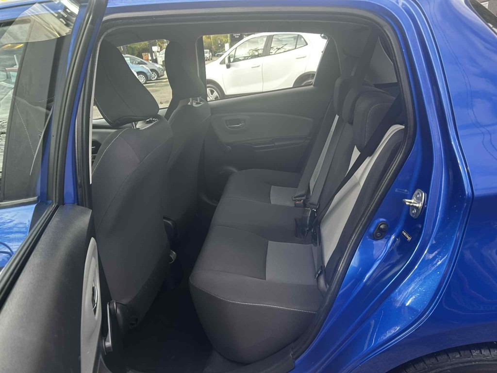 Used Toyota Yaris 2018 for sale - 76344225: Photo 14
