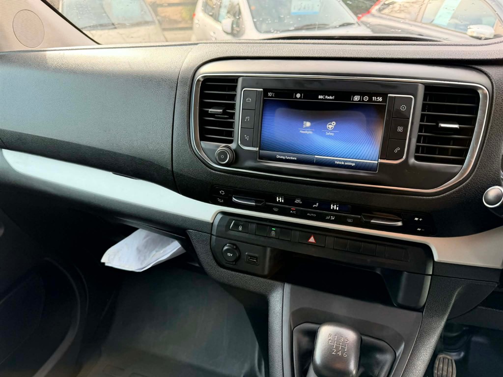 Used Toyota Verso 2019 for sale - 76384677: Photo 11