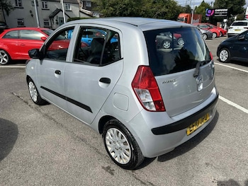 Used Hyundai i10 2010 for sale - 75514848: Photo