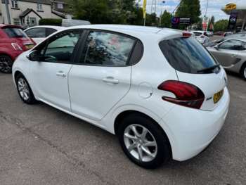 Used Peugeot 208 2016 for sale - 74540520: Photo