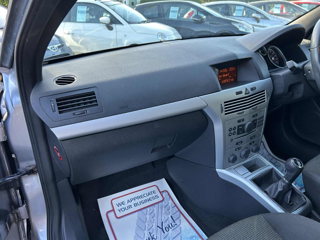 Used Vauxhall Astra 2009 for sale - 76146309: Photo 14