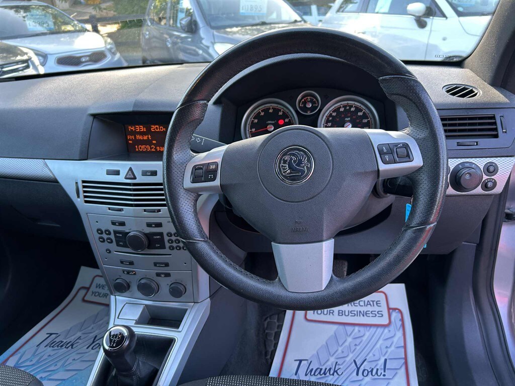 Used Vauxhall Astra 2009 for sale - 76146309: Photo 8