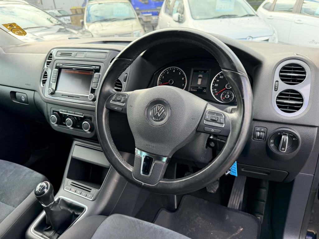 Used Volkswagen Tiguan 2011 for sale - 77556994: Photo 9