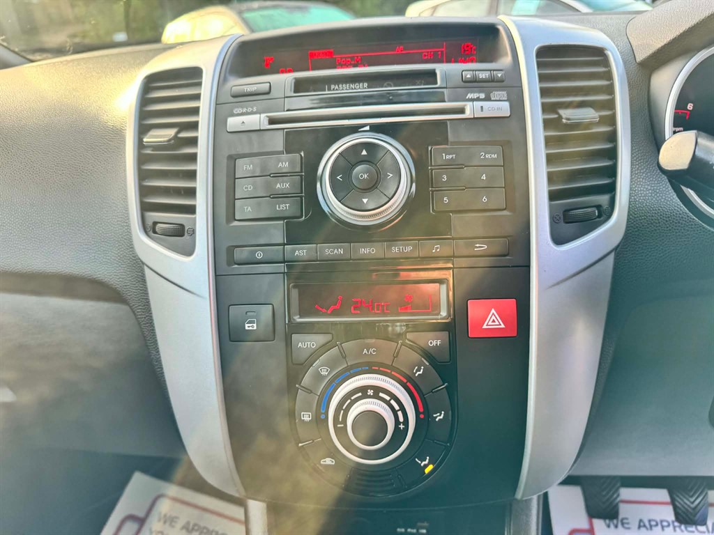 Used Kia Venga 2011 for sale - 76766595: Photo 11