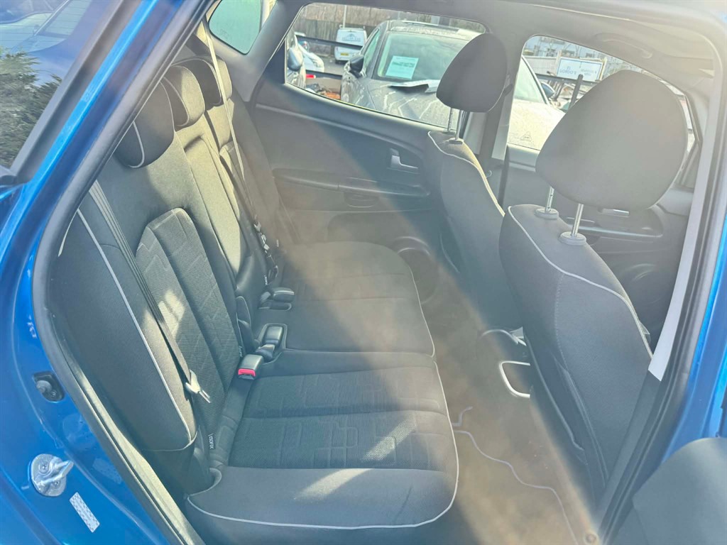 Used Kia Venga 2011 for sale - 76766595: Photo 14