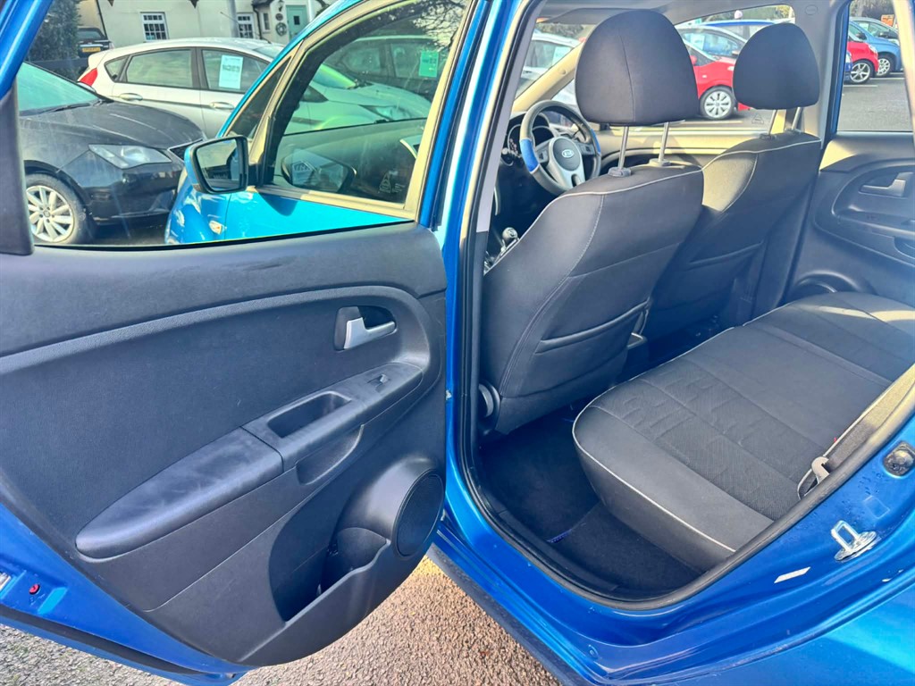 Used Kia Venga 2011 for sale - 76766595: Photo 16