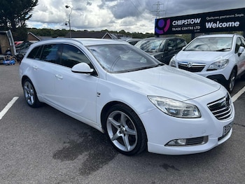 Vauxhall - Insignia