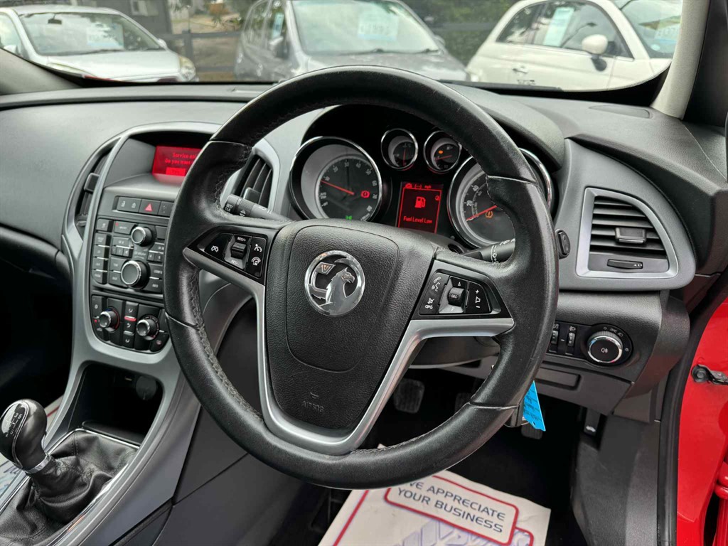 Used Vauxhall Astra GTC 2014 for sale - 77134209: Photo 10