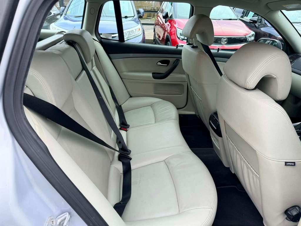 Used Saab 9-3 2010 for sale - 77588858: Photo 12