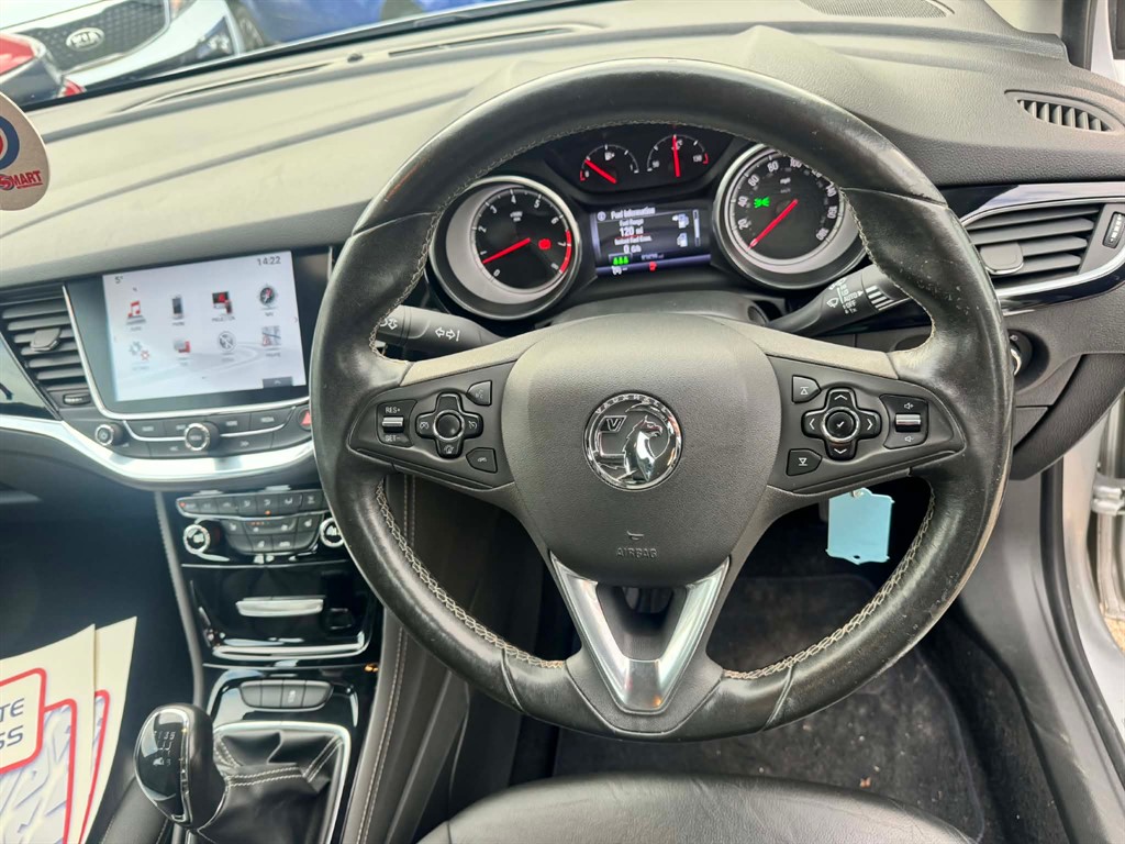 Used Vauxhall Astra 2017 for sale - 76615930: Photo 10