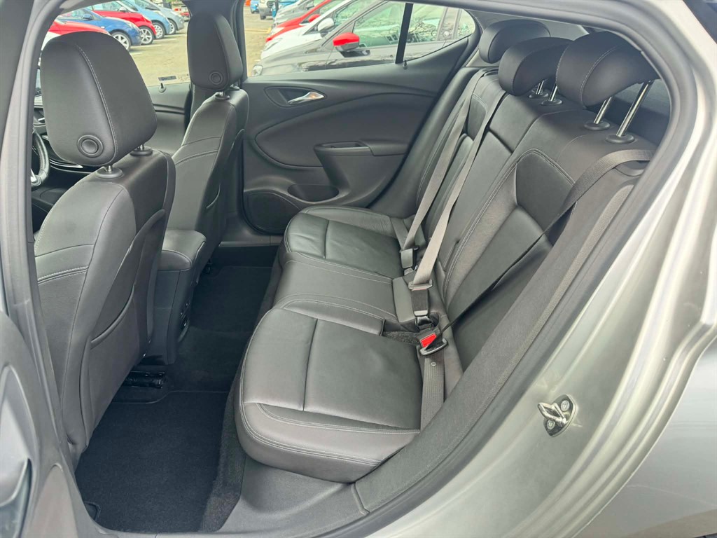 Used Vauxhall Astra 2017 for sale - 76615930: Photo 14