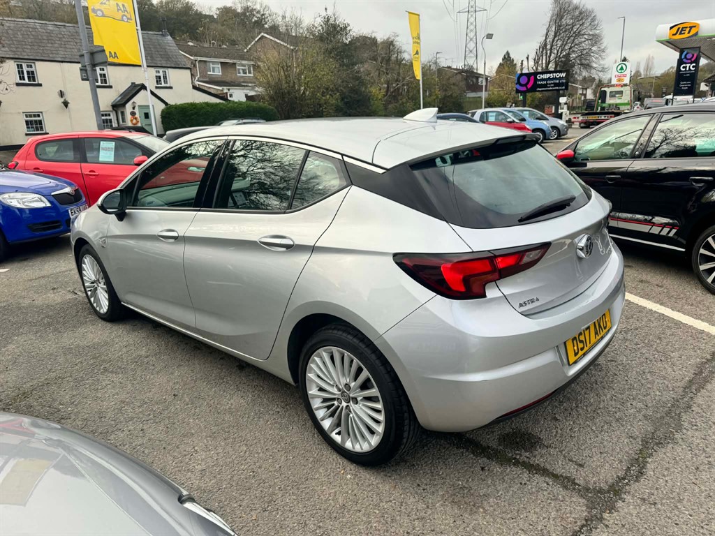 Used Vauxhall Astra 2017 for sale - 76615930: Photo 4
