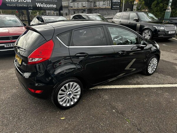 Used Ford Fiesta 2009 for sale - 76322096: Photo 2
