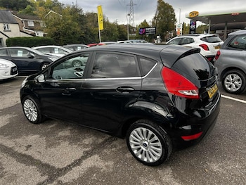 Used Ford Fiesta 2009 for sale - 76322096: Photo 4