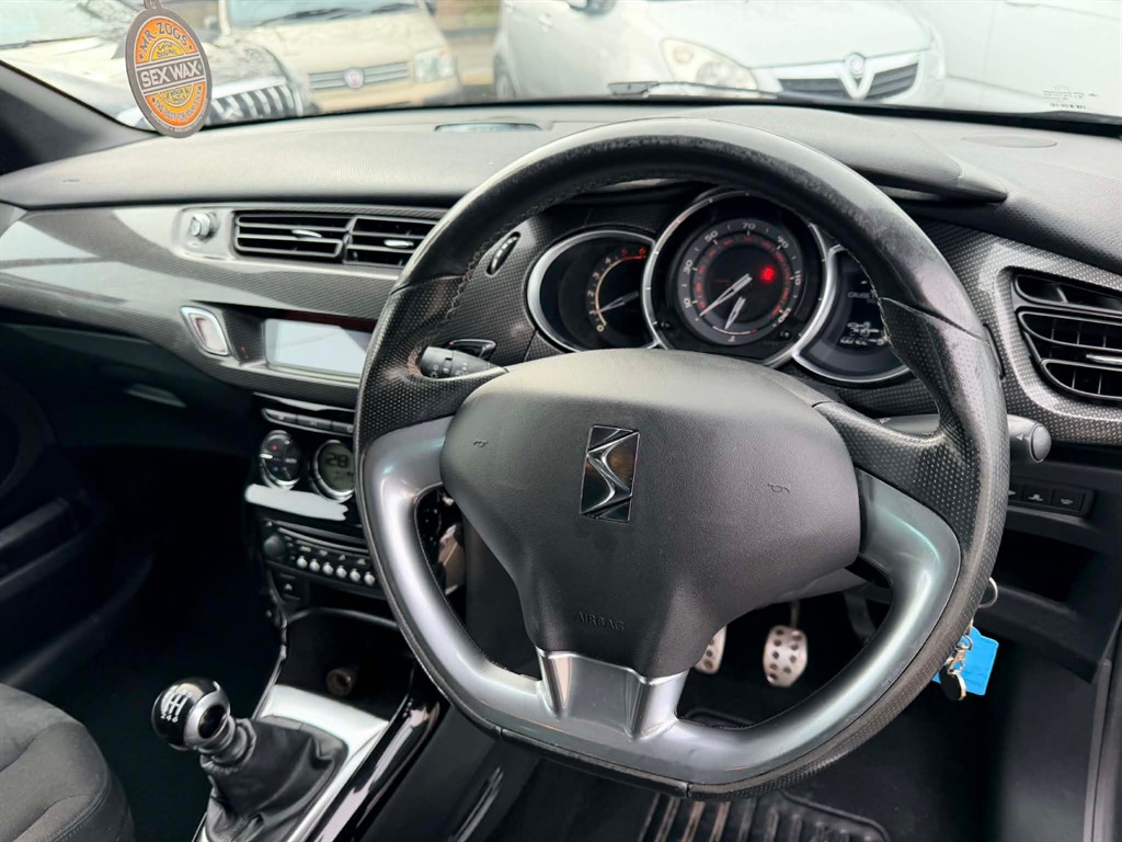 Used Citroen DS3 2013 for sale - 77442918: Photo 10