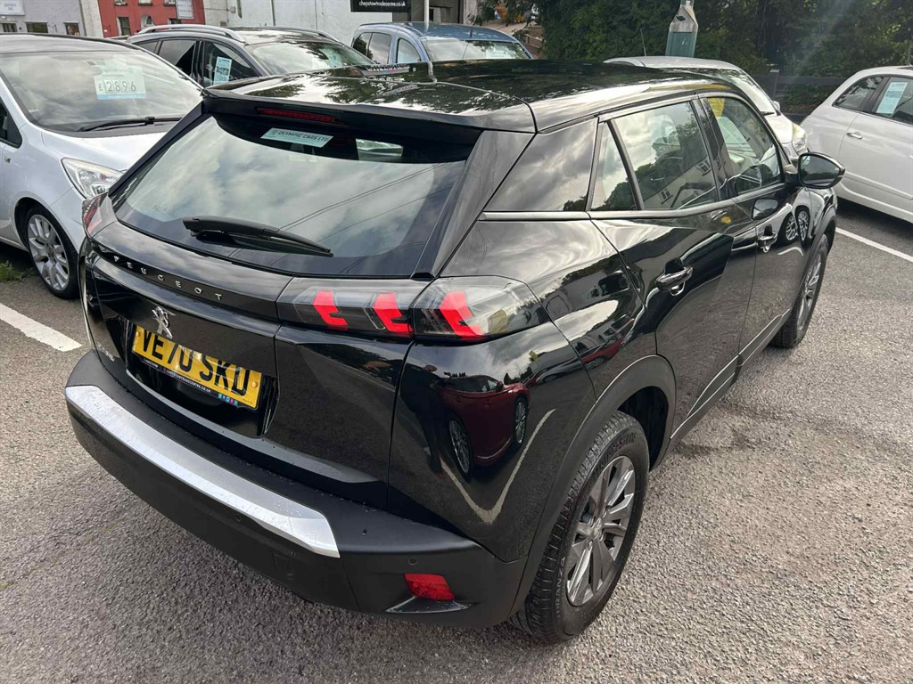 Used Peugeot 2008 2021 for sale - 76355299: Photo 2