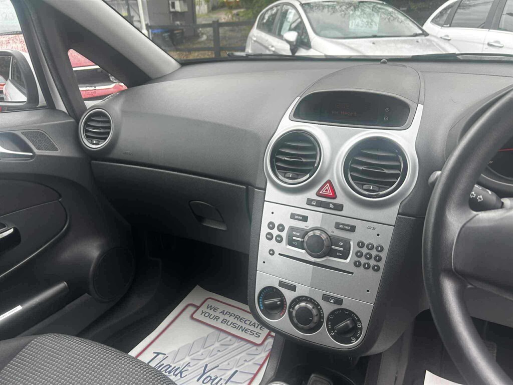 Used Vauxhall Corsa 2012 for sale - 76339060: Photo 10