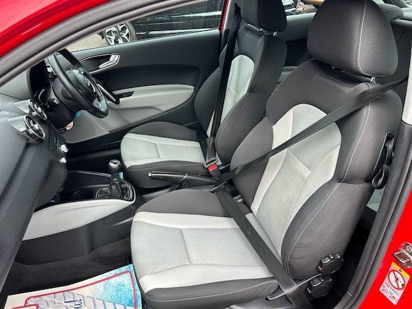 Used Audi A1 2010 for sale - 75570015: Photo 17