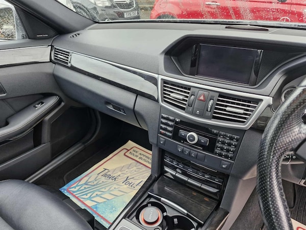 Used Mercedes-Benz E-Class 2010 for sale - 75570275: Photo 10